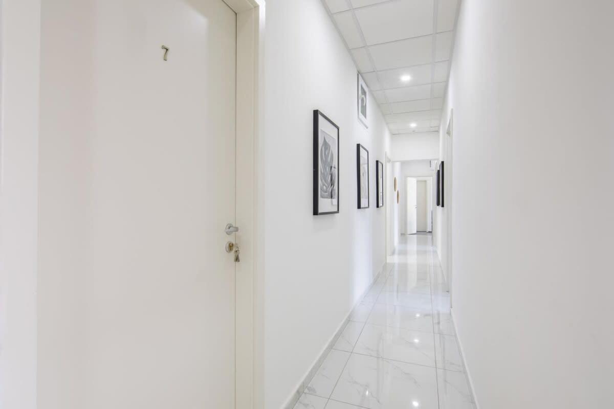 Newly Designed Central Studio Budapest Exteriör bild